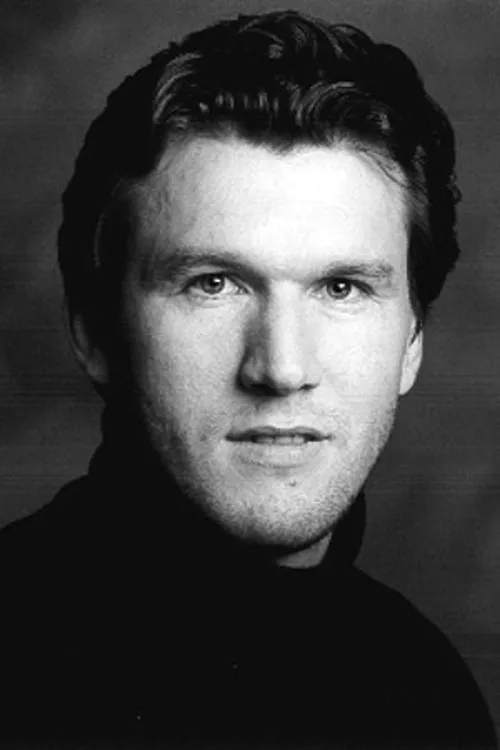 Albert Schagidullin interpretando a The Emperor