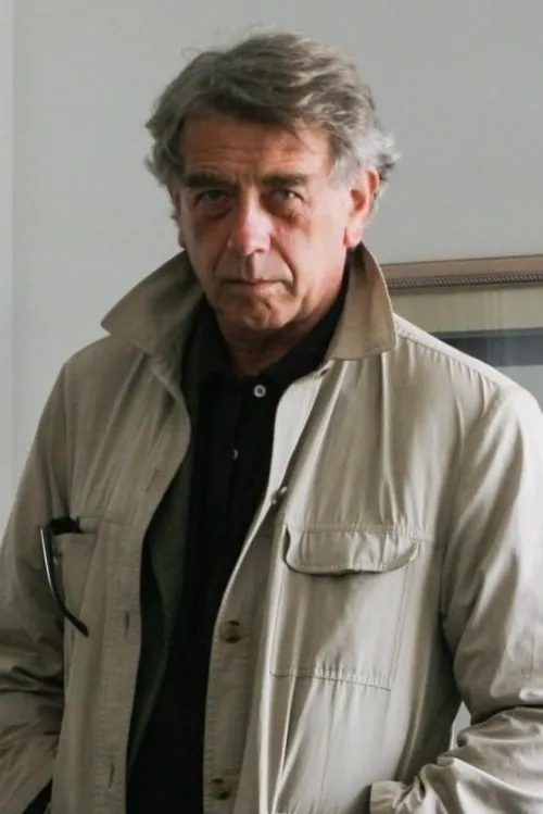 Alberto Dentice interpretando a Phillip Vermeer