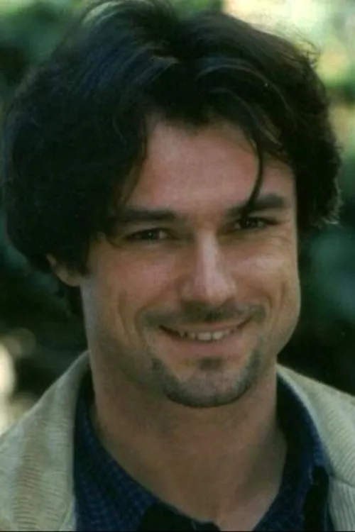 Alberto Rossi interpretando a Nicola (segment 