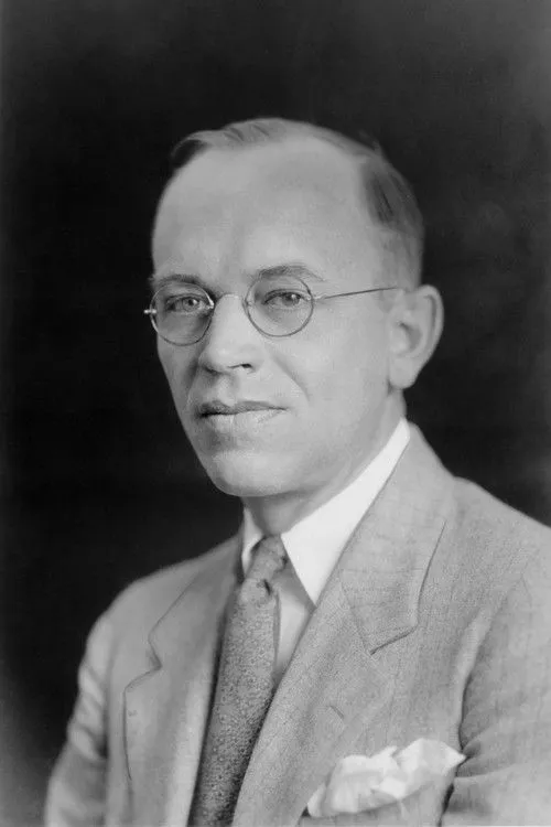 Aldo Leopold interpretando a Self (archive footage)