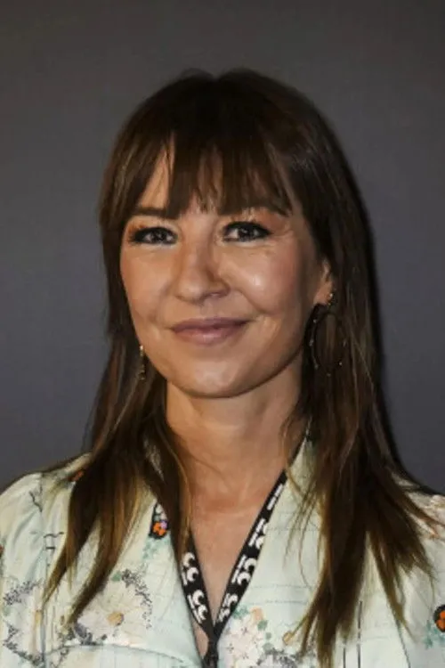 Saoirse Bertram ha trabajado con Ale Ulman en 1 ocasiones