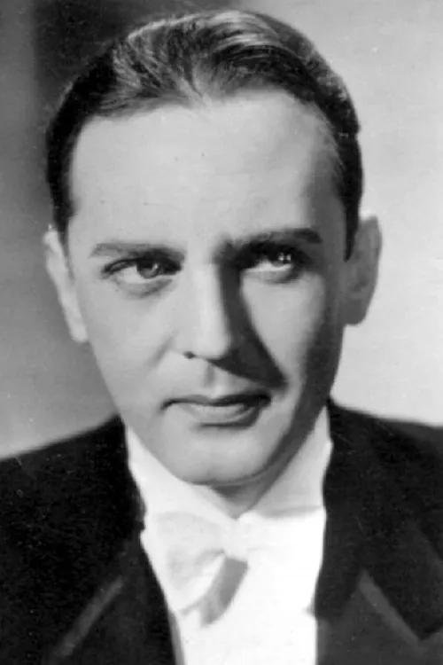 Mieczyslawa Cwiklinska ha trabajado con Aleksander Żabczyński en 5 ocasiones