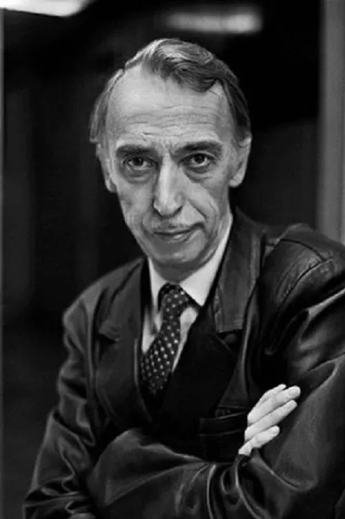 Александр Иванов — personaje: Self - Host / Parodist - Performer