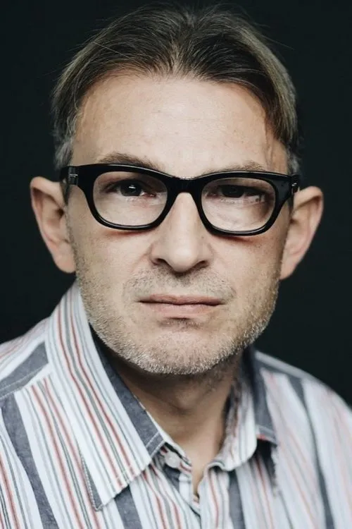 ????????? ???????? ha trabajado con Александр Овчинников en 1 ocasiones