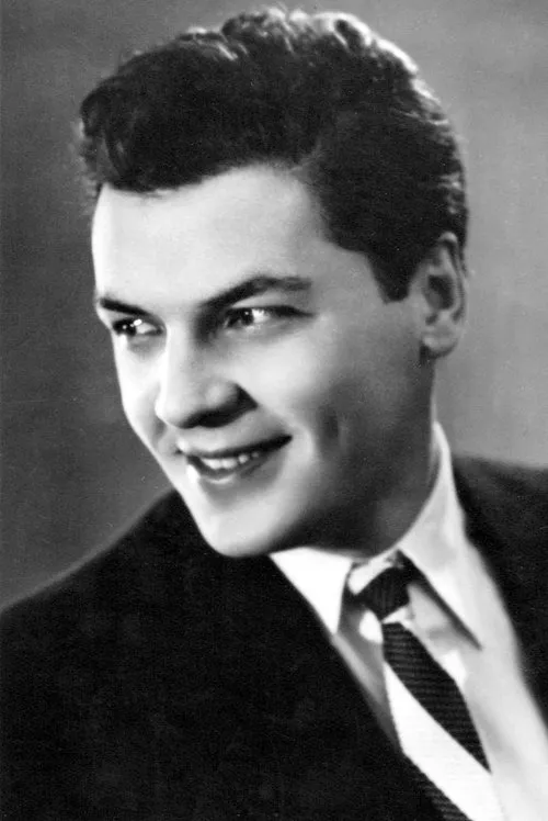 Lev Lobov ha trabajado con Александр Шворин en 1 ocasiones