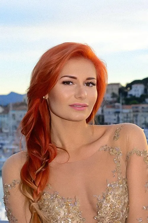 Monika Mazur ha trabajado con Aleksandra Gintrowska en 1 ocasiones