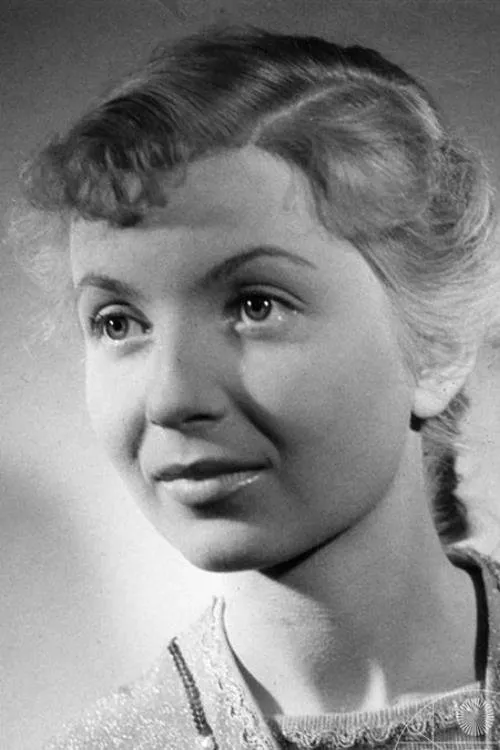 Alena Martinovská interpretando a