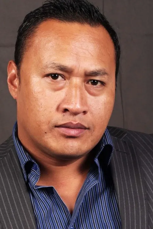 Sela Apera ha trabajado con Aleni Tufuga en 1 ocasiones