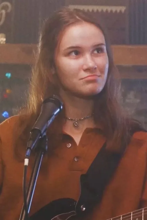 Cade Morrison ha trabajado con Aless D'Alosio en 1 ocasiones