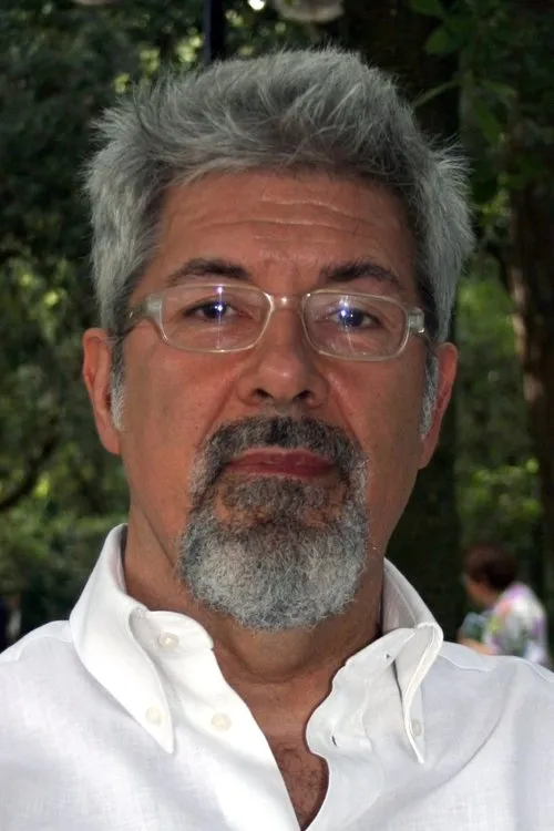 Alessandro Benvenuti interpretando a 