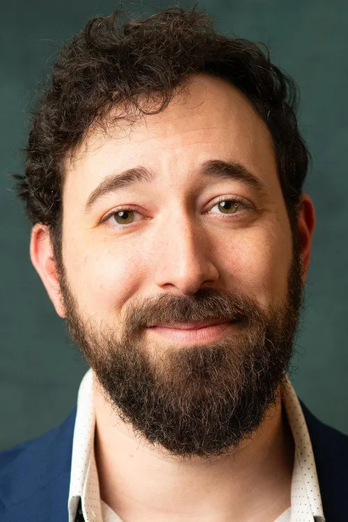 Alex Kellerman interpretando a Steven