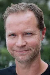 Steve Ellis ha trabajado con Alex Wuttke en 1 ocasiones