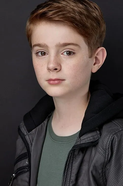 Julia Greer ha trabajado con Alex Yiakoumatos en 1 ocasiones