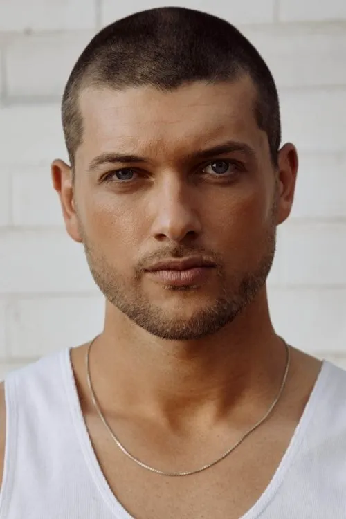 Allegra Teo ha trabajado con Alexander Arco en 1 ocasiones