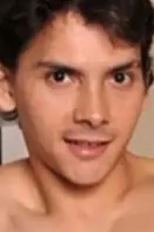 Alexander Magnin interpretando a 