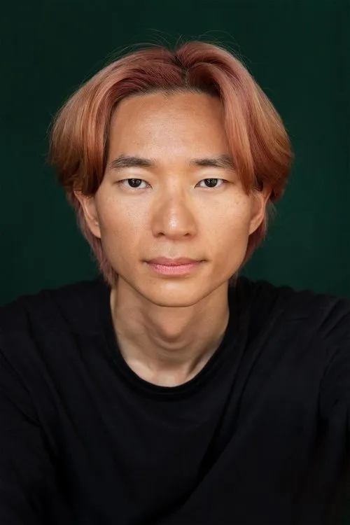 Alexander Tuji Nam en su biografía y filmografía