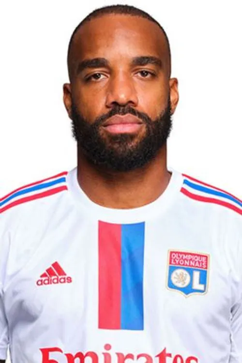 Alexandre Lacazette interpretando a Himself