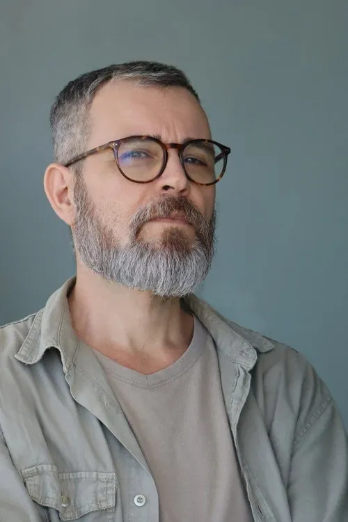 Patrick McDonald ha trabajado con Alexandre Mury en 1 ocasiones