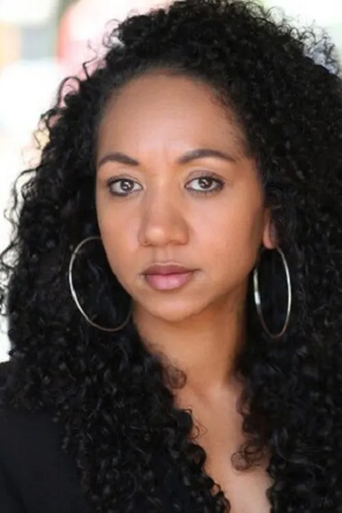 Alexandria Riley interpretando a P