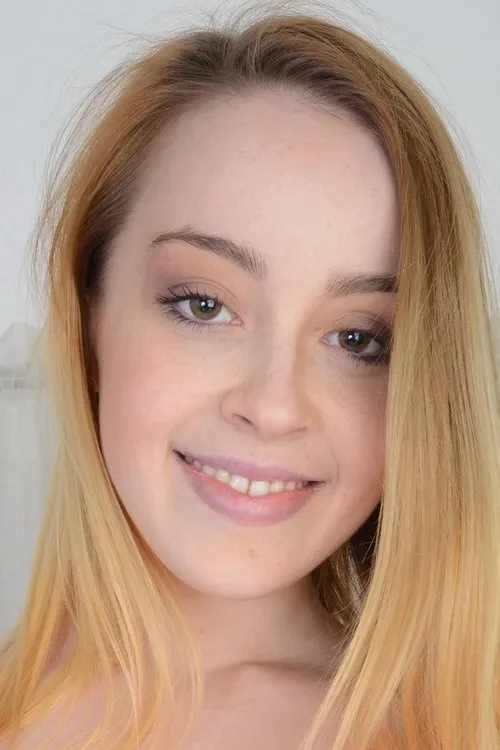 Alexia Gold interpretando a 