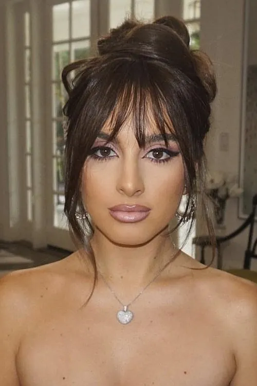 Alexia Umansky — personaje: Self