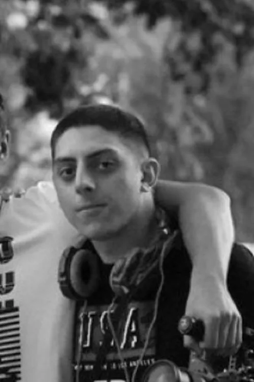 Geoffrey Petit-Jean-Genat ha trabajado con Alexis Galvez en 1 ocasiones