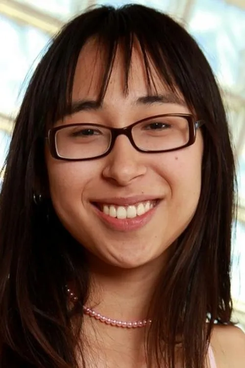 Alexis Lane interpretando a (as Alice)