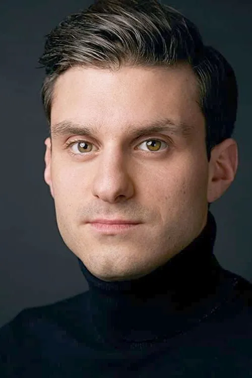 Alexis Larrue en su biografía y filmografía