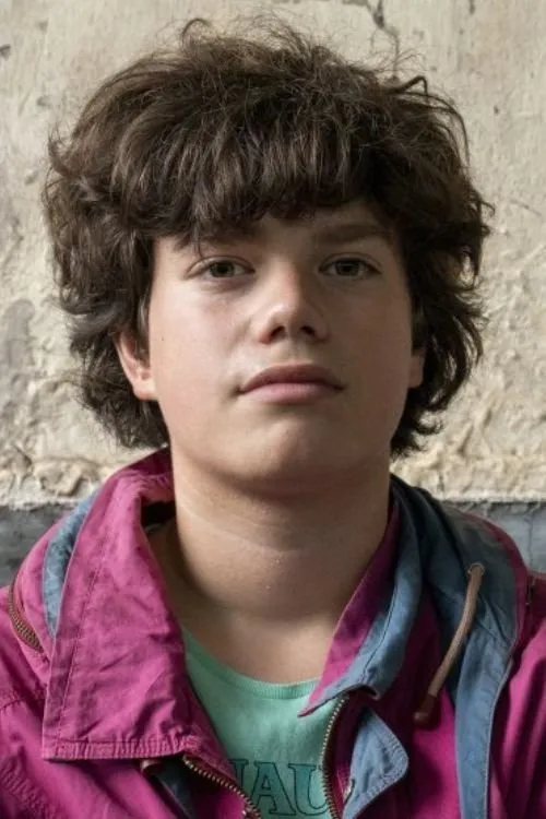 Alfonso Gonzalez Lesca interpretando a Antonio