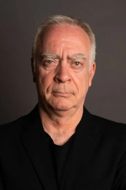 Alfredo Brito interpretando a Mário