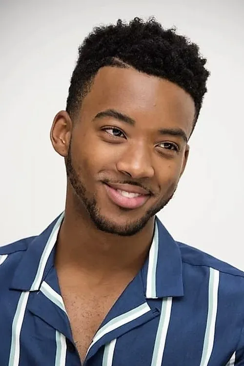 Natalie Paul ha trabajado con Algee Smith en 1 ocasiones