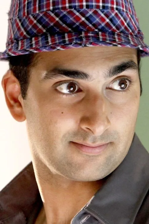 Brian Majestic ha trabajado con Ali Adatia en 1 ocasiones