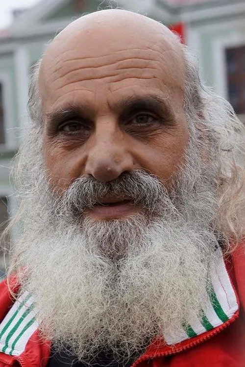 Abdullah Sekeroglu ha trabajado con Ali Güney en 1 ocasiones