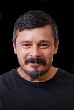 Ali Hakan Beşen en su biografía y filmografía