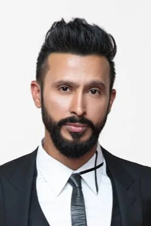 Kristy Flores ha trabajado con Ali Kazmi en 1 ocasiones