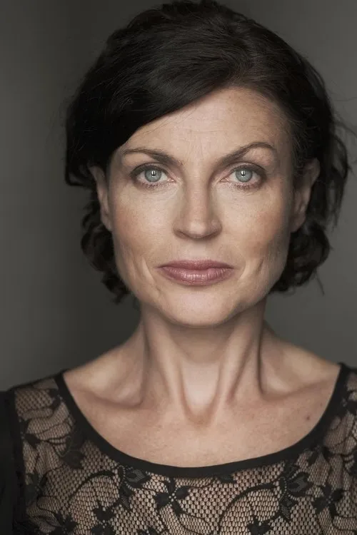 Peter Slater ha trabajado con Ali Mylon en 1 ocasiones