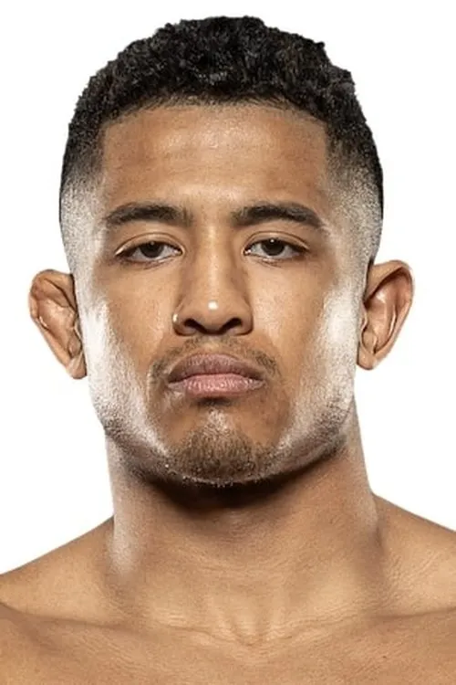 Ky Bennett ha trabajado con Ali Omar en 1 ocasiones