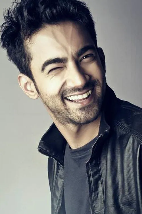 Kiran Malik ha trabajado con Ali Safina en 1 ocasiones