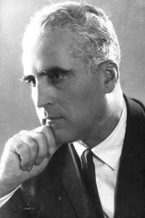 Ali Zeynalov interpretando a Hasan bey Zardabi