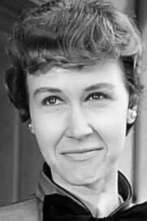 Alice Backes interpretando a Miriam