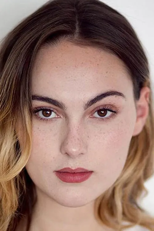 Alice McMillan interpretando a Ailso