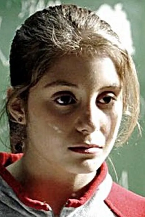 Alice Teghil interpretando a Caterina Iacovoni