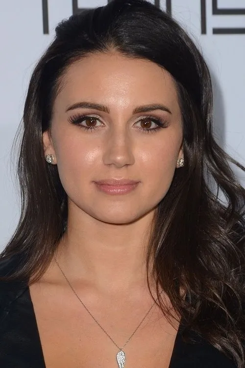 Luke Bilyk ha trabajado con Alicia Dea Josipovic en 3 ocasiones