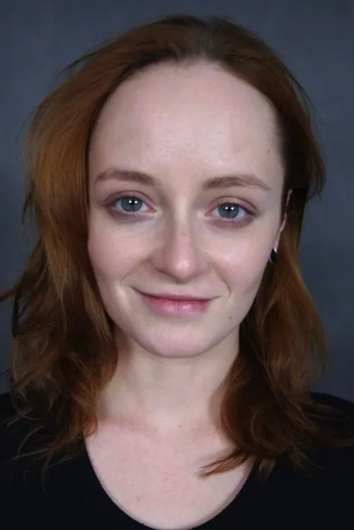 Alicja Czerniewicz interpretando a Justa