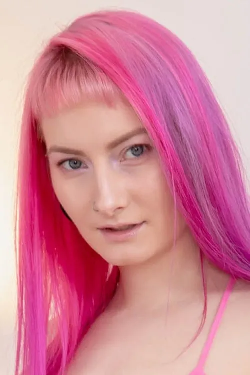 Clockwork Viktoria ha trabajado con Alien Fox en 3 ocasiones