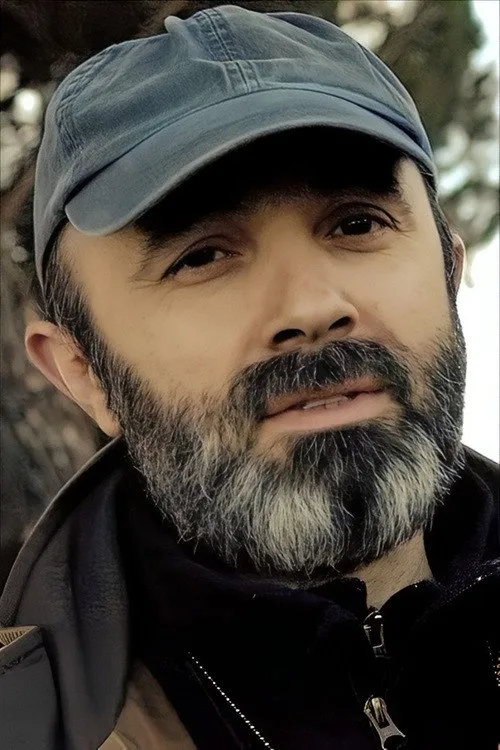 Foto de perfil del actor ???? ??????? en el reparto