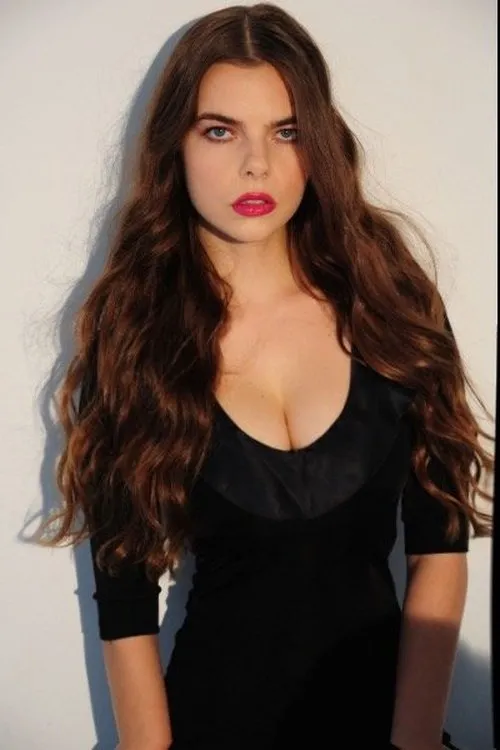 Almayvonne ha trabajado con Alina Aliluykina en 1 ocasiones