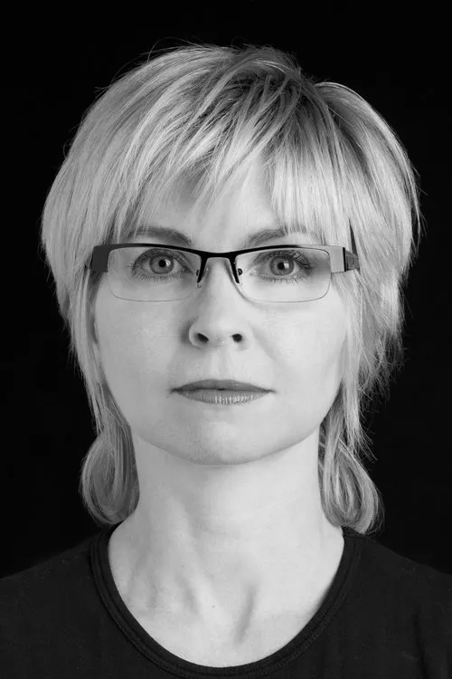 Brianna MacDonald ha trabajado con Alison Murray en 1 ocasiones