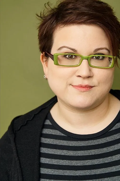 Lony'e Perrine ha trabajado con Alissa Juvan en 1 ocasiones