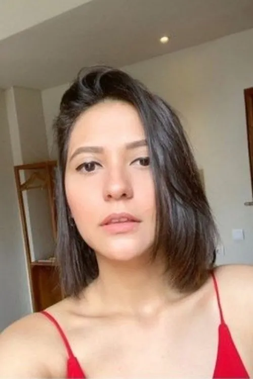 Aliyah Faizah interpretando a Neyna